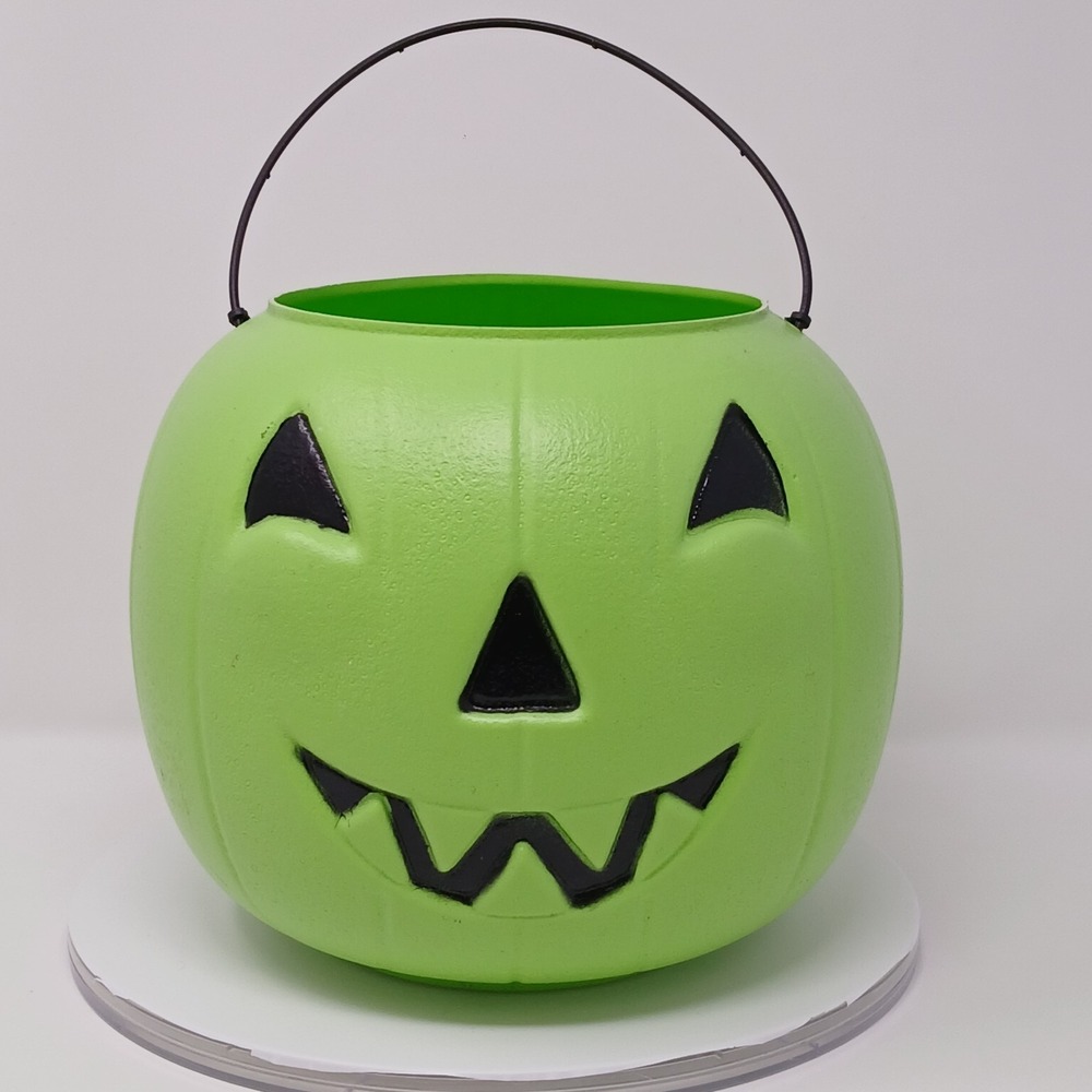 General Foam Plastics Green Pumpkin Jack O Lantern Blow Mold  Candy Bucket Pail